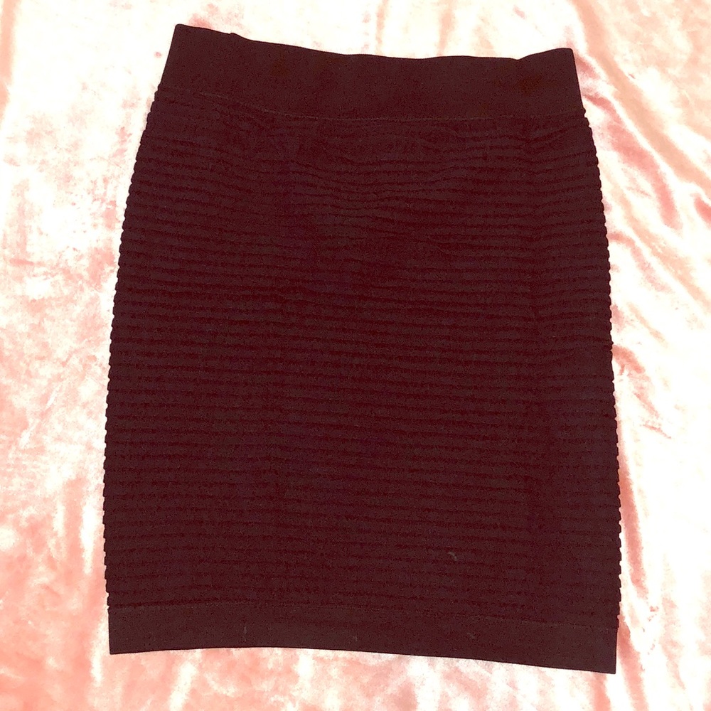 BCBG Black mini ribbed skirt